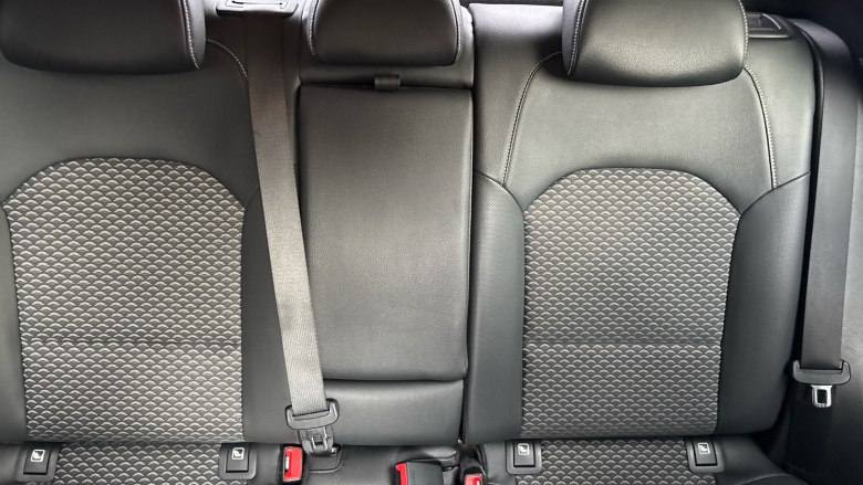 Kia Xceed 1.0T GDi ISG Connect 5dr Petrol Hatchback